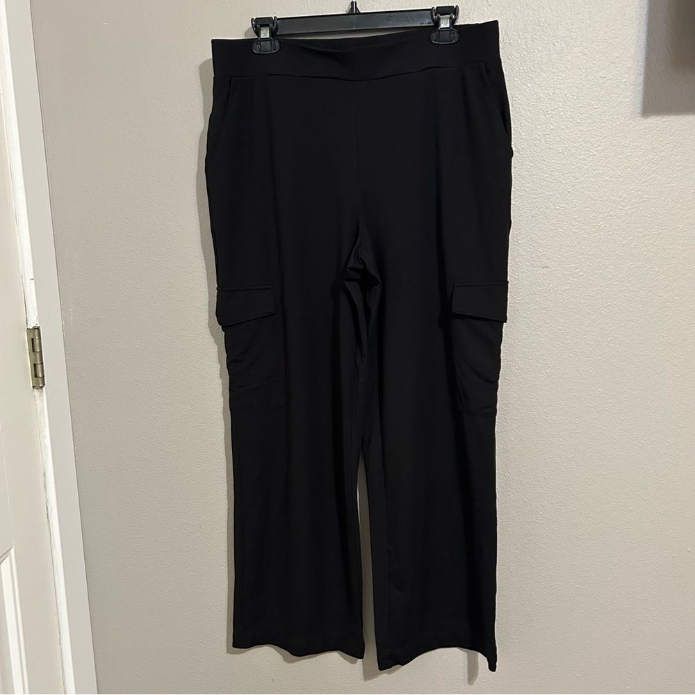 MNG Mango black pull on wide leg pants with cargo side pockets women’s size XL